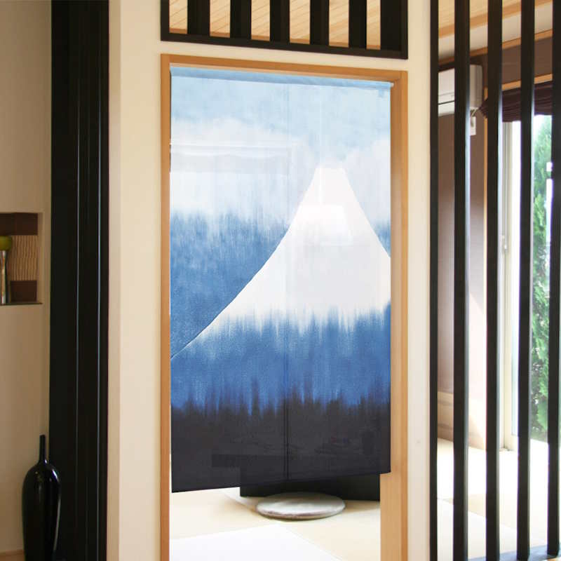 Noren japonais avec illustration stylisée du Mont Fuji en nuances de bleu et blanc.
